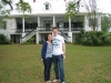 Mandy und ich vor der St. Joseph Plantage Mandy und ich vor der St. Joseph Plantage