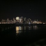 Blick auf den Financial District (mit Kreuzfahrtschiff)